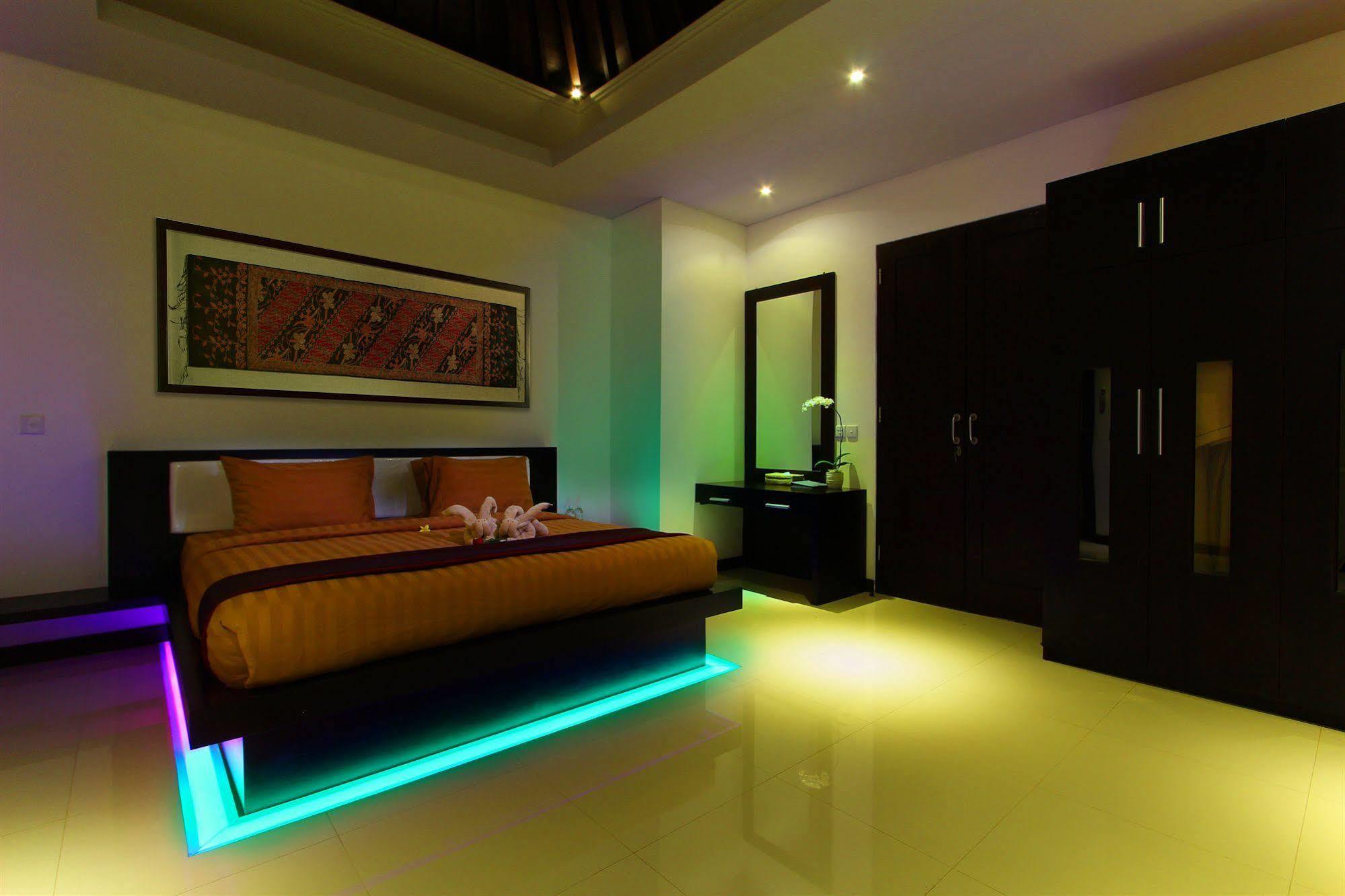 D&G Villas Nusa Dua  Buitenkant foto