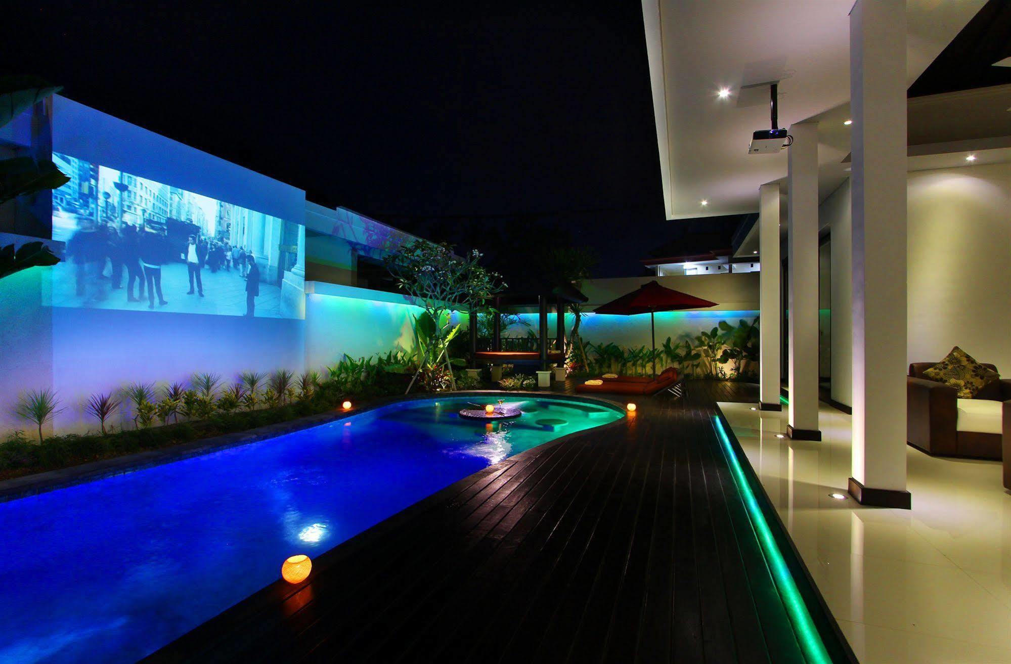 D&G Villas Nusa Dua  Buitenkant foto