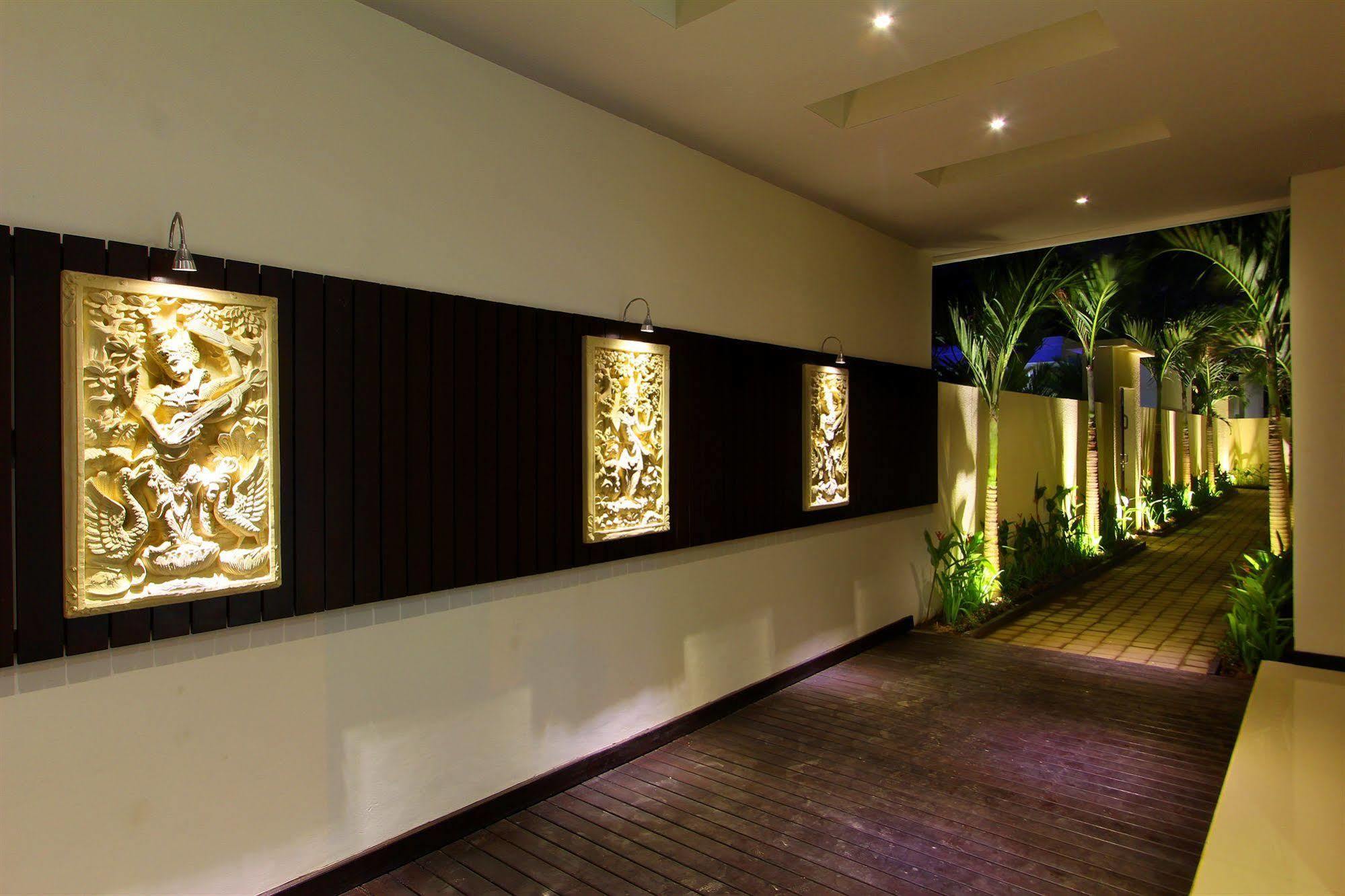 D&G Villas Nusa Dua  Buitenkant foto